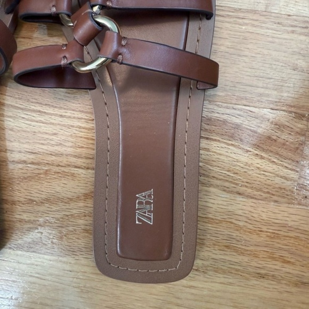 Zara Womens Brown Strappy Flat Sandals Gold Ring Hardware Thong Slides Size 39 - Picture 3 of 5